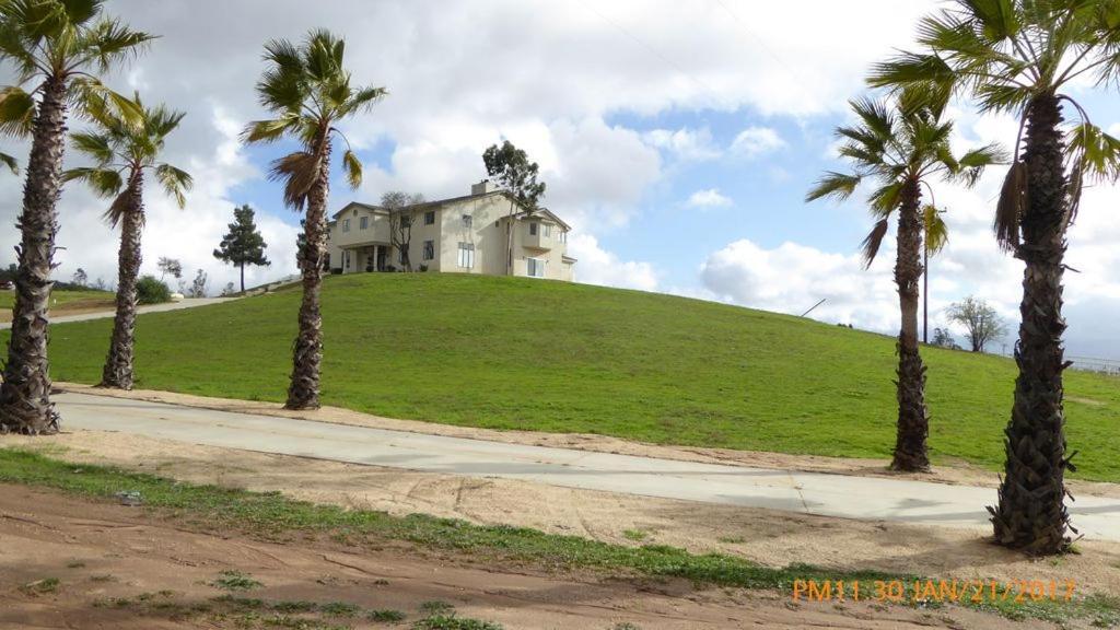 Mansion On The Hill Let 4 Rooms, 5Th Cost Extra Sage Exterior foto