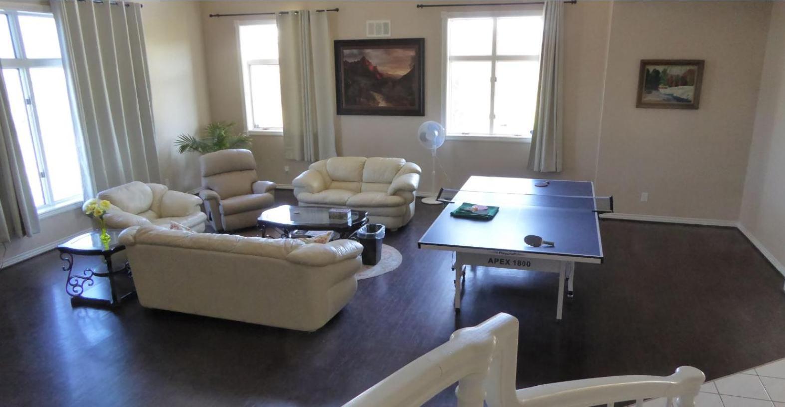 Mansion On The Hill Let 4 Rooms, 5Th Cost Extra Sage Exterior foto