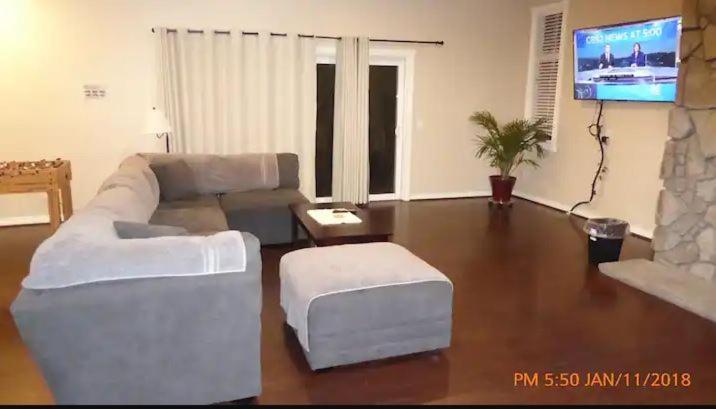 Mansion On The Hill Let 4 Rooms, 5Th Cost Extra Sage Exterior foto